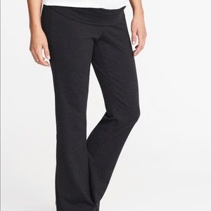 Old Navy Pants - Old Navy Grey Roll-Panel Boot-Cut Yoga Pants Old Navy Pants - Old Navy Grey Roll-Panel Boot-Cut Yoga Pants
